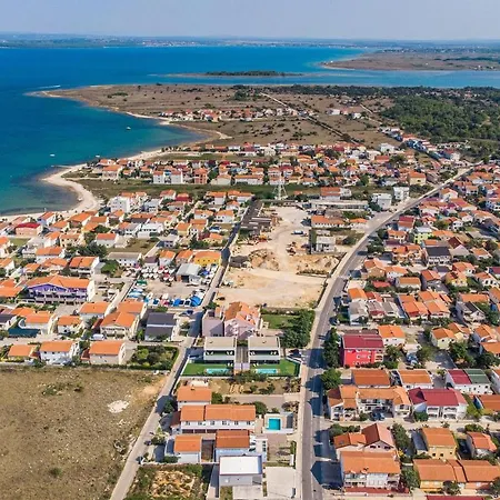 Hébergement de vacances Aurus Vir