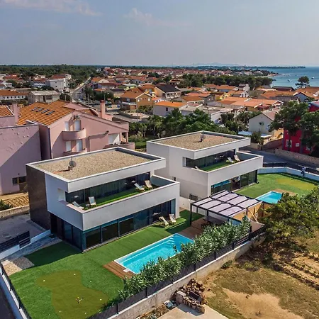 Дом отдыха Aurus *