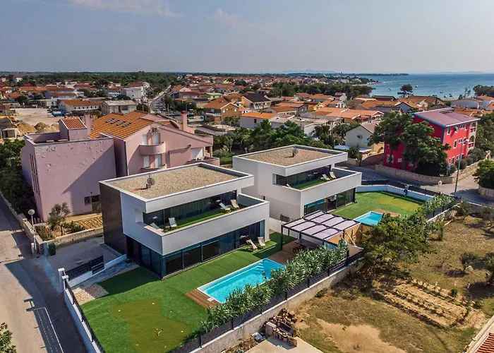 Дом отдыха Aurus *